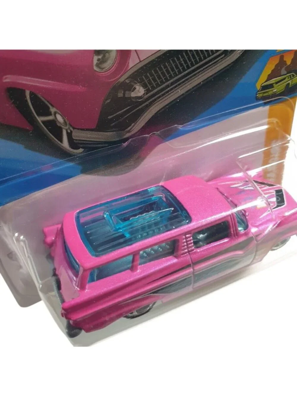 Hot Wheels 8 Crate Wagons 133/250 Mattel Pink Collectible Diecast Car Toy 5/10